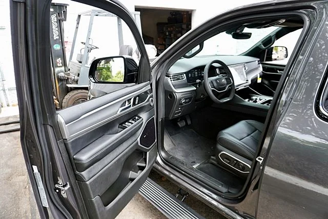 2026 Jeep Grand Wagoneer Limited Reserve - Photo 44