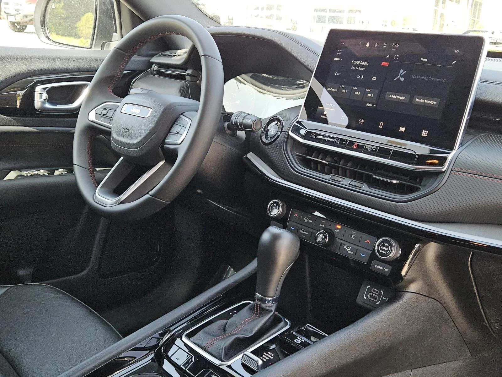 2025 Jeep Compass Trailhawk - Photo 33