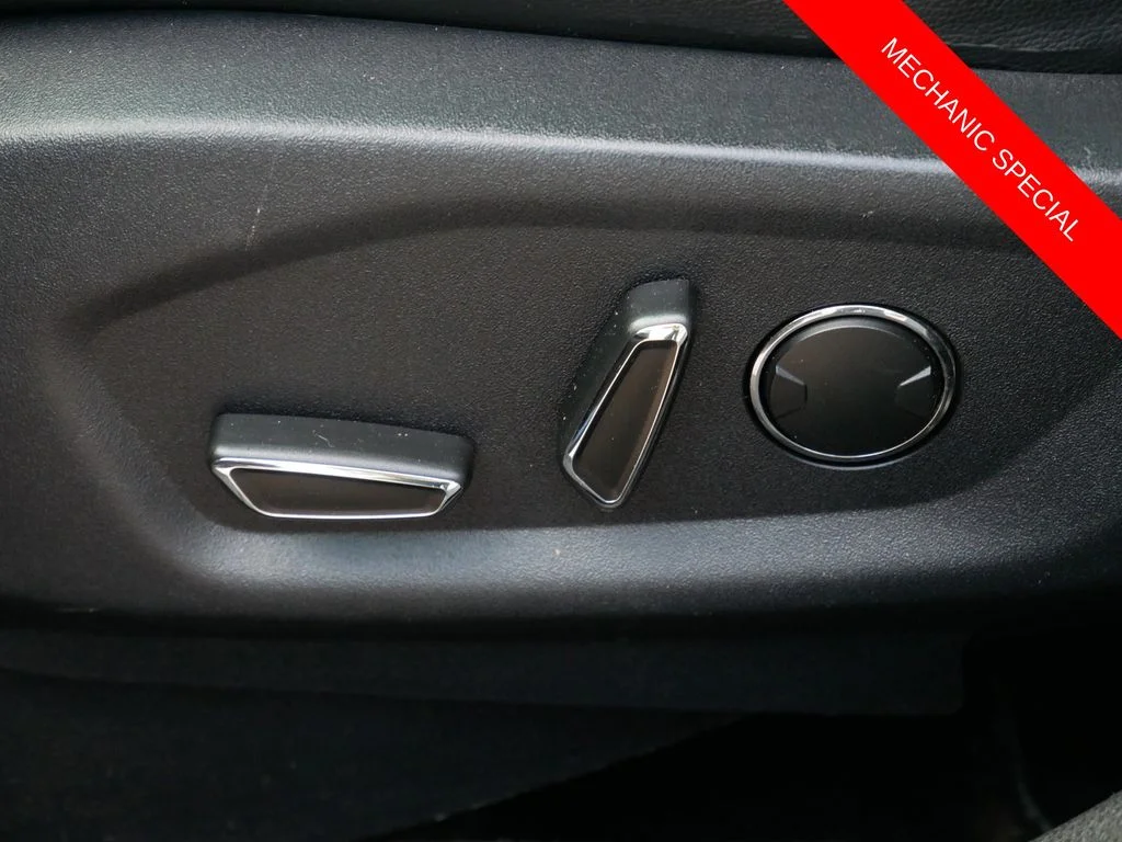Used 2016 Black Ford XLT image 16
