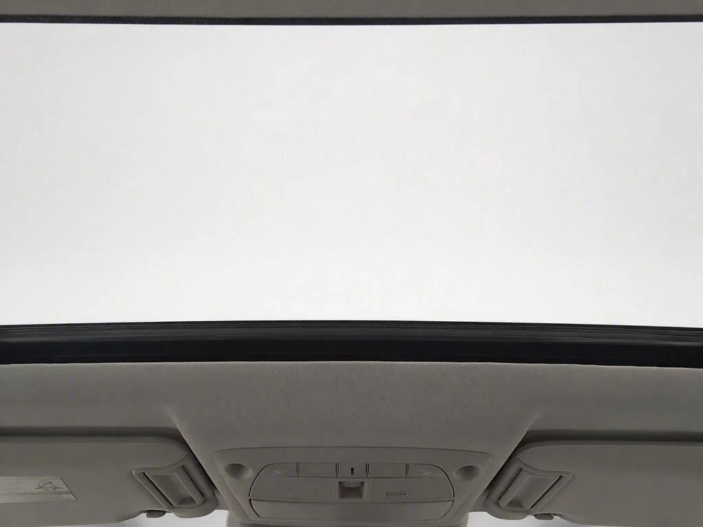 Used 2023 Super Black Nissan SL image 30