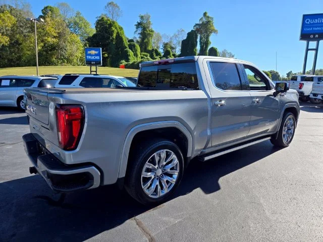 Used 2025 Sterling Metallic GMC Denali image 8