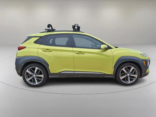 Used 2019 Green Hyundai Ultimate image 12