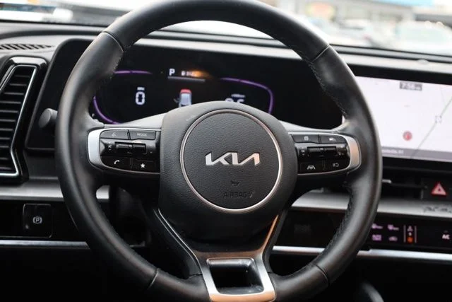 Used 2025 Blue Kia EX image 6