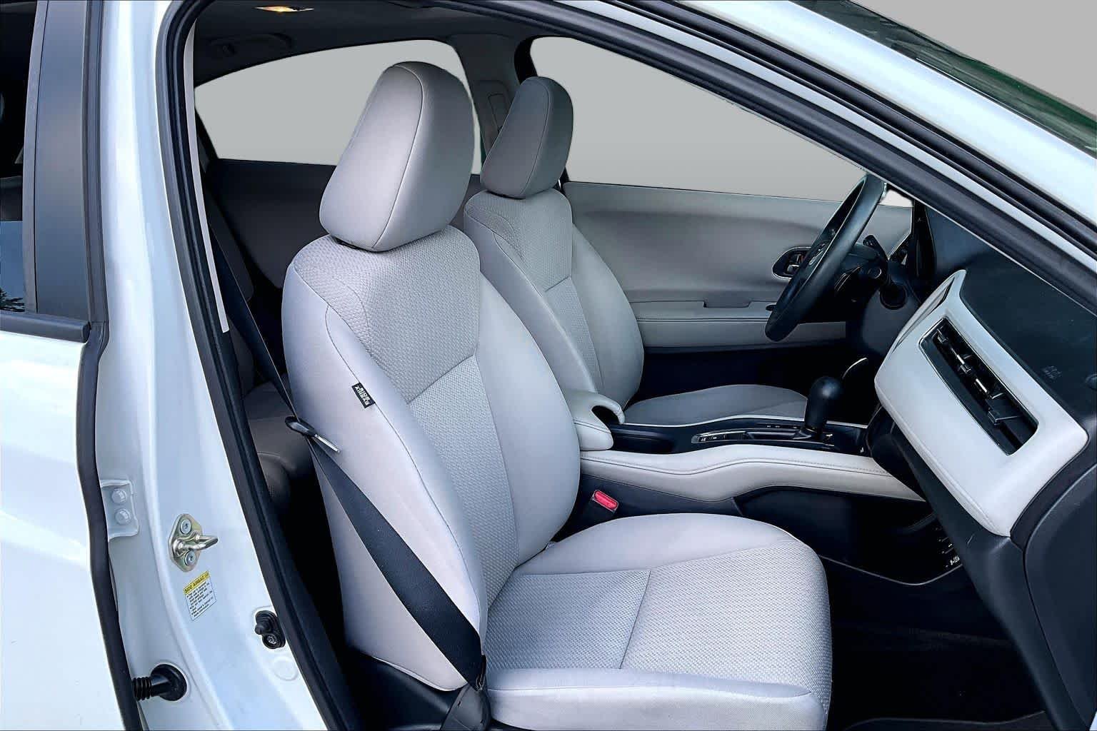 Used 2016 White Orchid Pearl Honda EX image 8