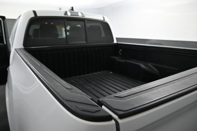 Used 2020 White Toyota SR image 9