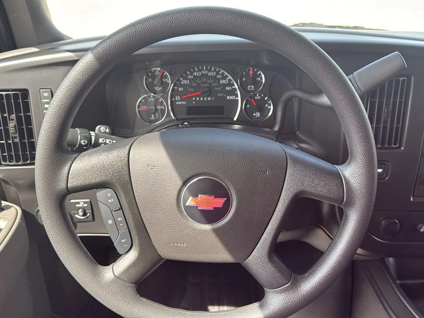 2026 Chevrolet Express Cargo Work Van - Photo 16