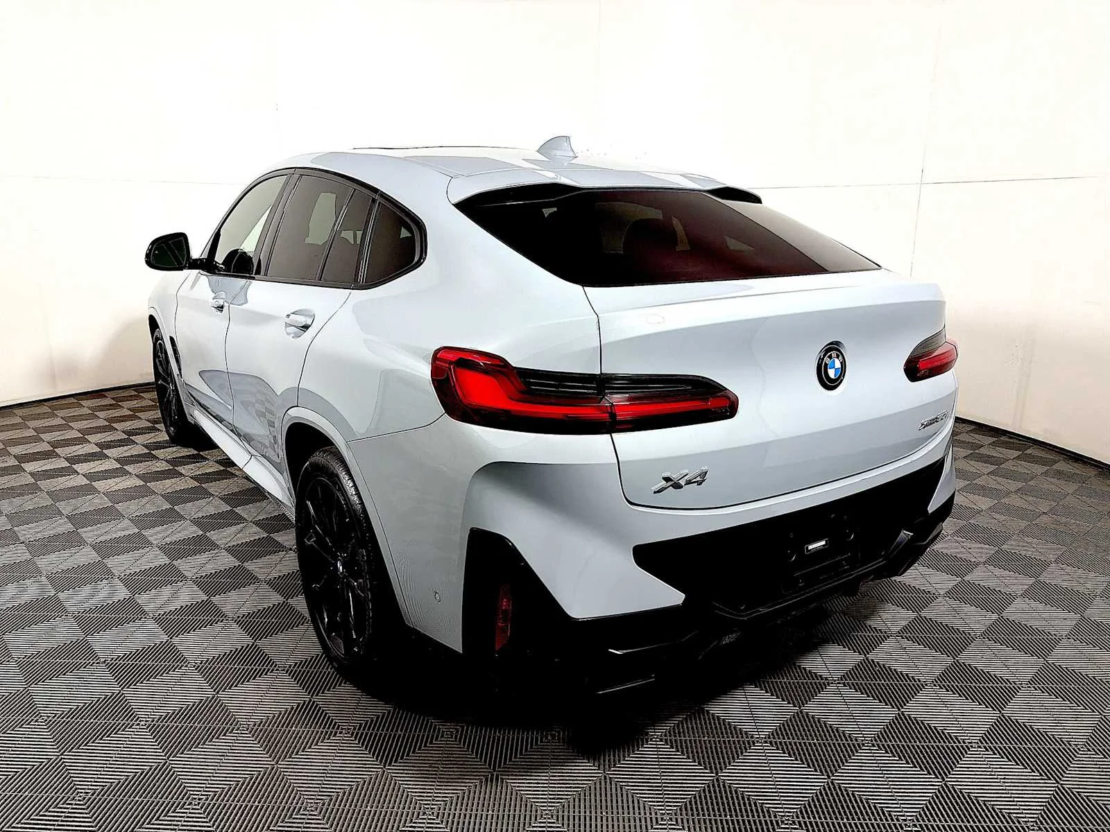 Certified Used 2023 Brooklyn Grey Metallic BMW xDrive30i image 5