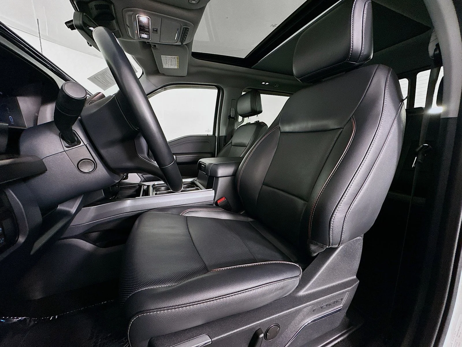 2023 Ford F-450 Super Duty Lariat - Photo 22