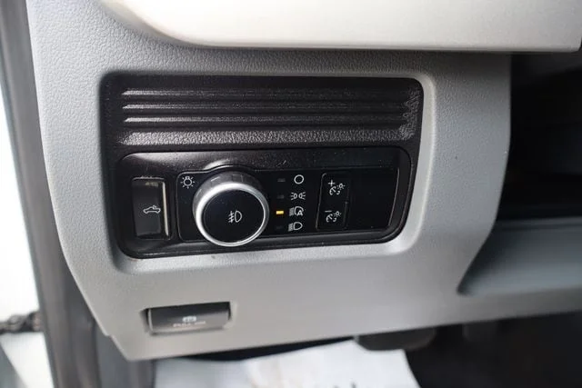 Used 2023 Oxford White Ford XL image 16