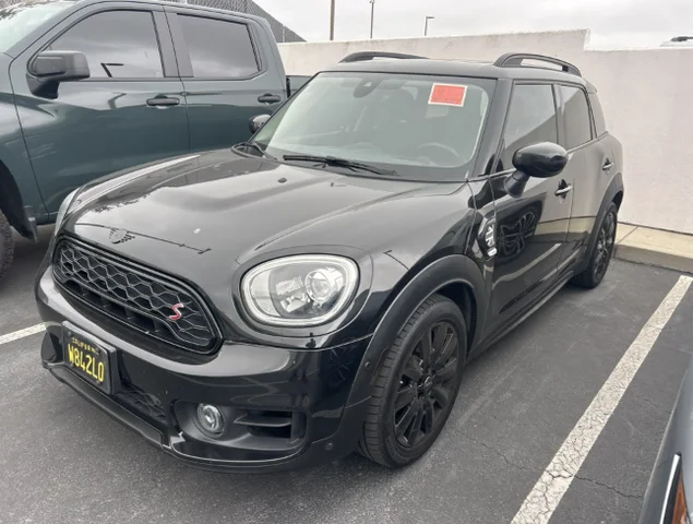 2020 MINI Cooper S Countryman Signature