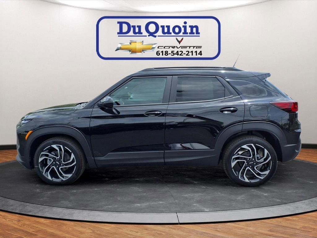 New 2026 Mosaic Black Metallic Chevrolet RS image 21