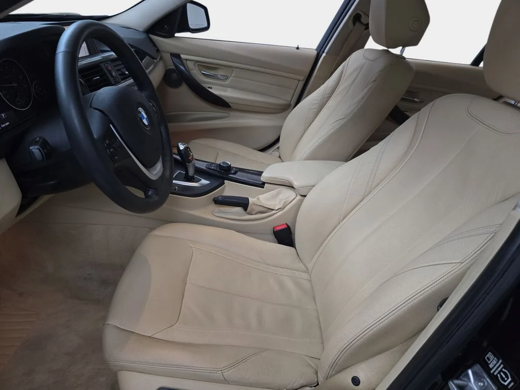 Used 2014 Black BMW 328i xDrive image 17