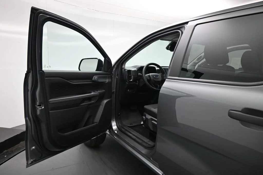 New 2026 Marsh Gray Ford XLT image 8