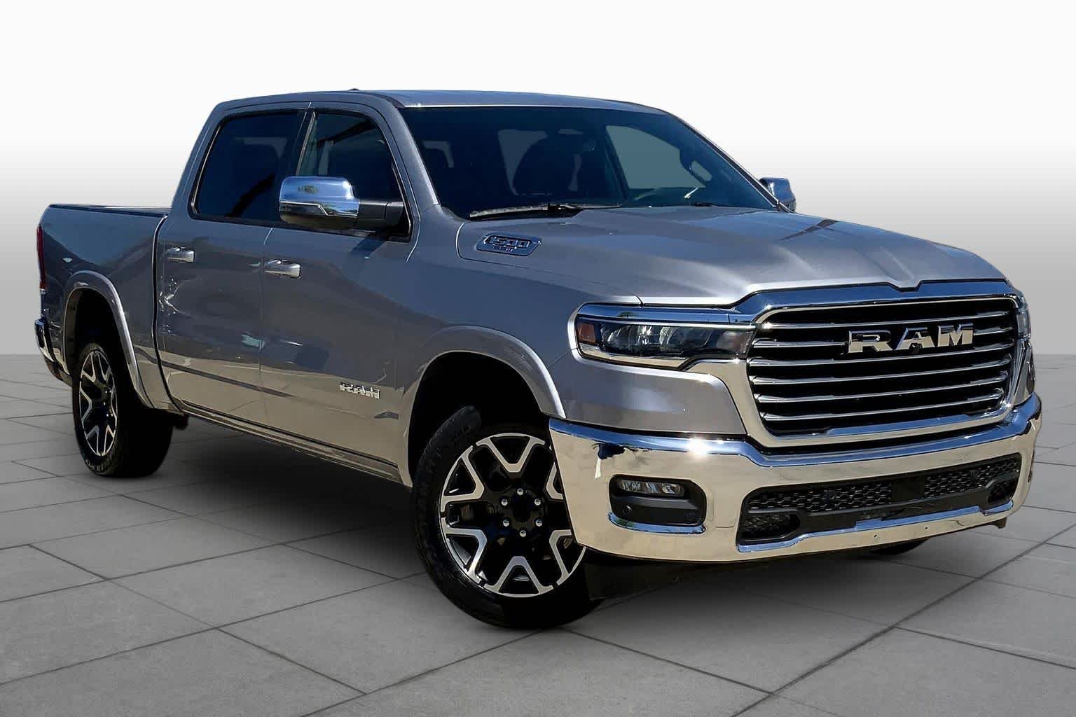 Used 2025 Billet Silver Metallic Clearcoat Ram Laramie image 3