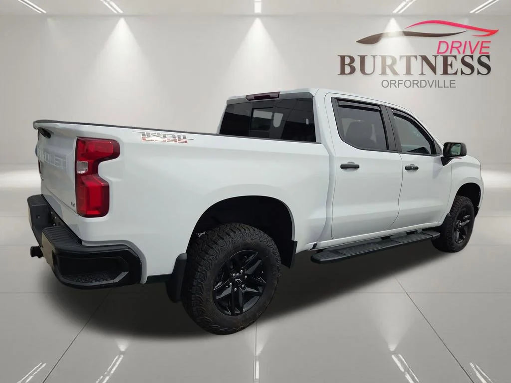2024 Chevrolet Silverado 1500 LT Trail Boss - Photo 8