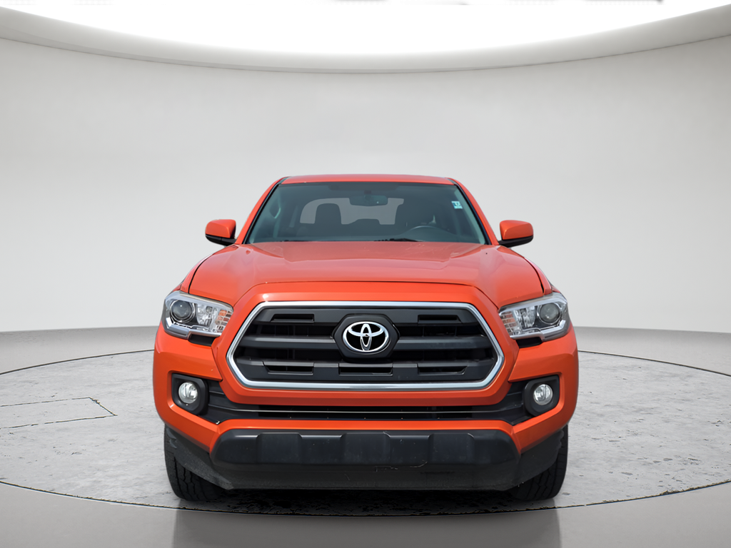 Used 2017 Red Toyota SR5 image 8