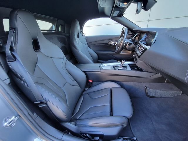 Used 2023 Skyscraper Gray Metallic BMW sDrive30i image 17