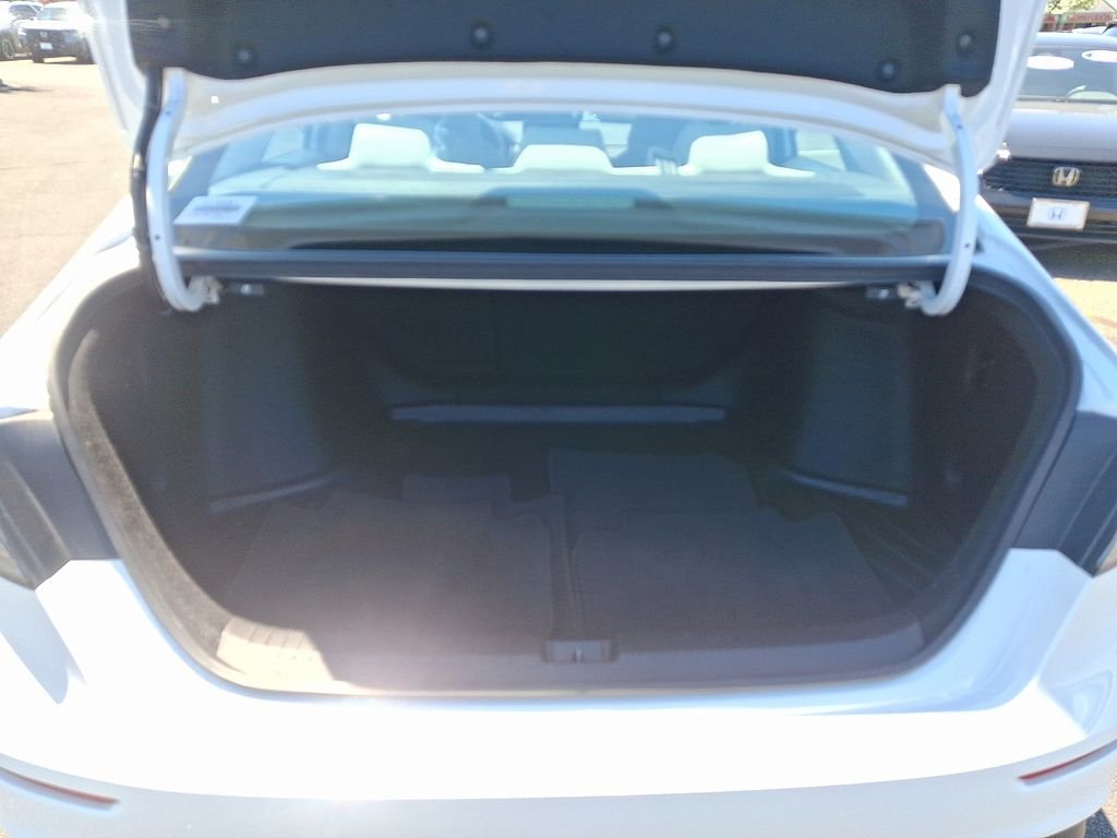 Certified Used 2023 Platinum White Pearl Honda EX image 30