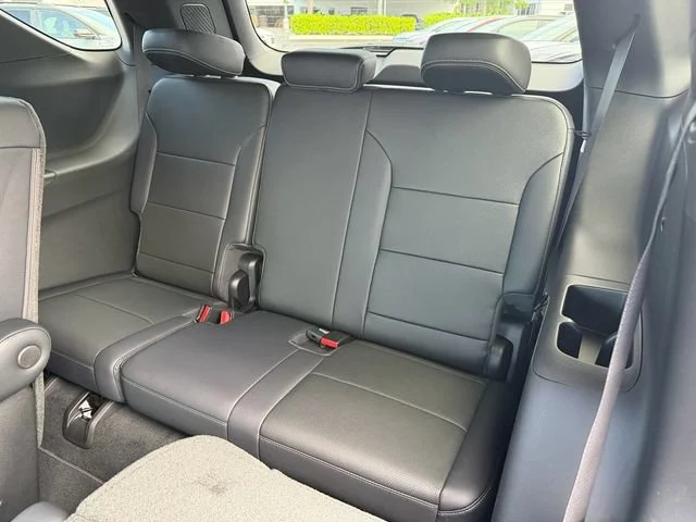New 2026 Sterling Gray Metallic Chevrolet LT image 7