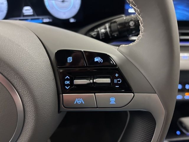 2025 Hyundai Elantra SEL - Photo 11