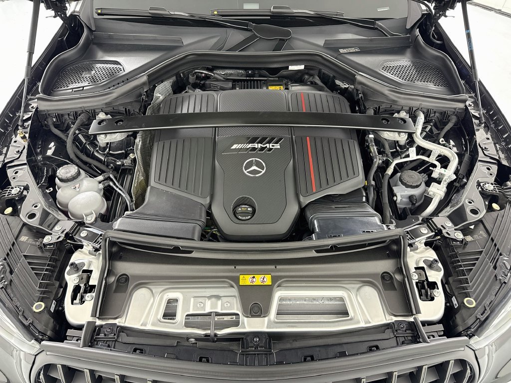 New 2027 Graphite Grey Metallic Mercedes-Benz GLC 53 AMG® image 29