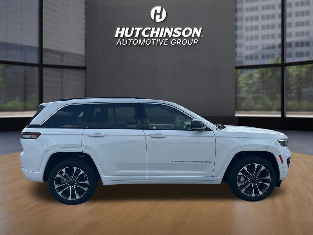 2023 Jeep Grand Cherokee Overland - Photo 8