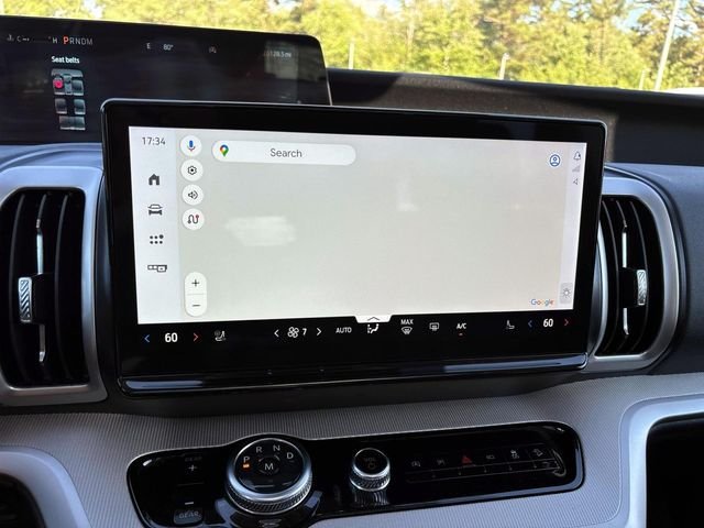 Used 2025 White Ford Active image 25
