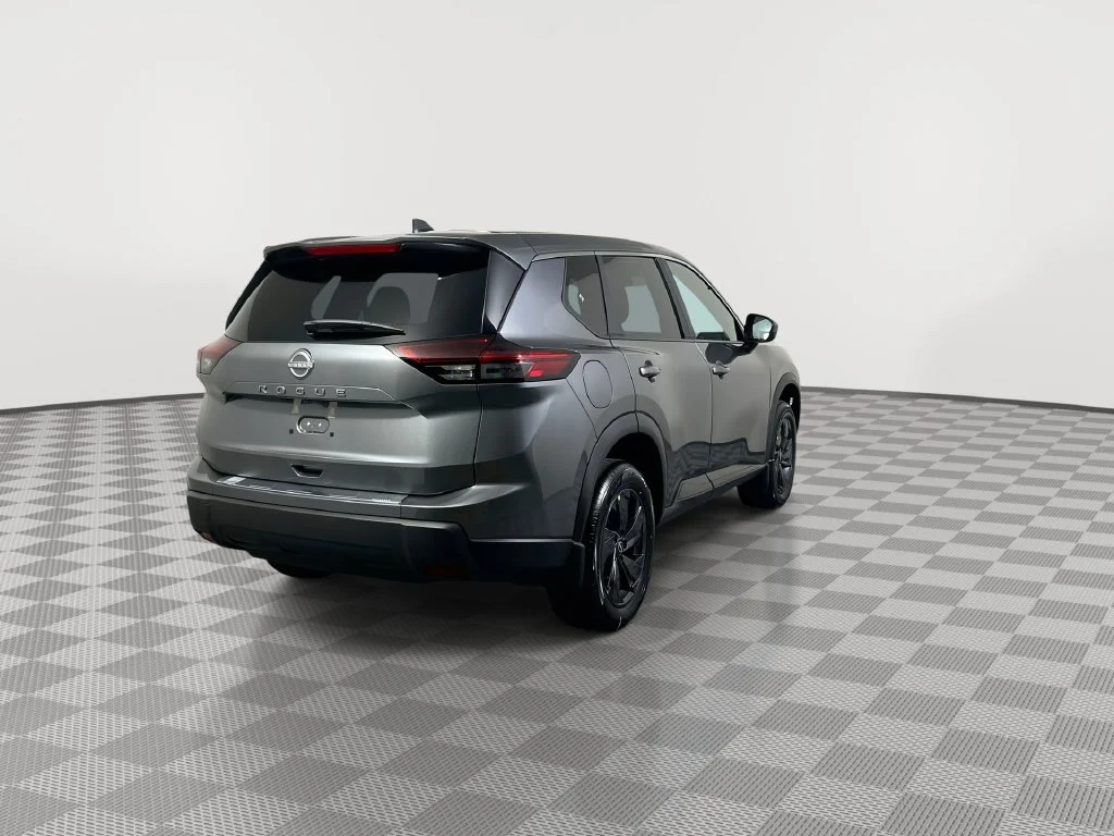 New 2027 Gray Nissan SV image 6