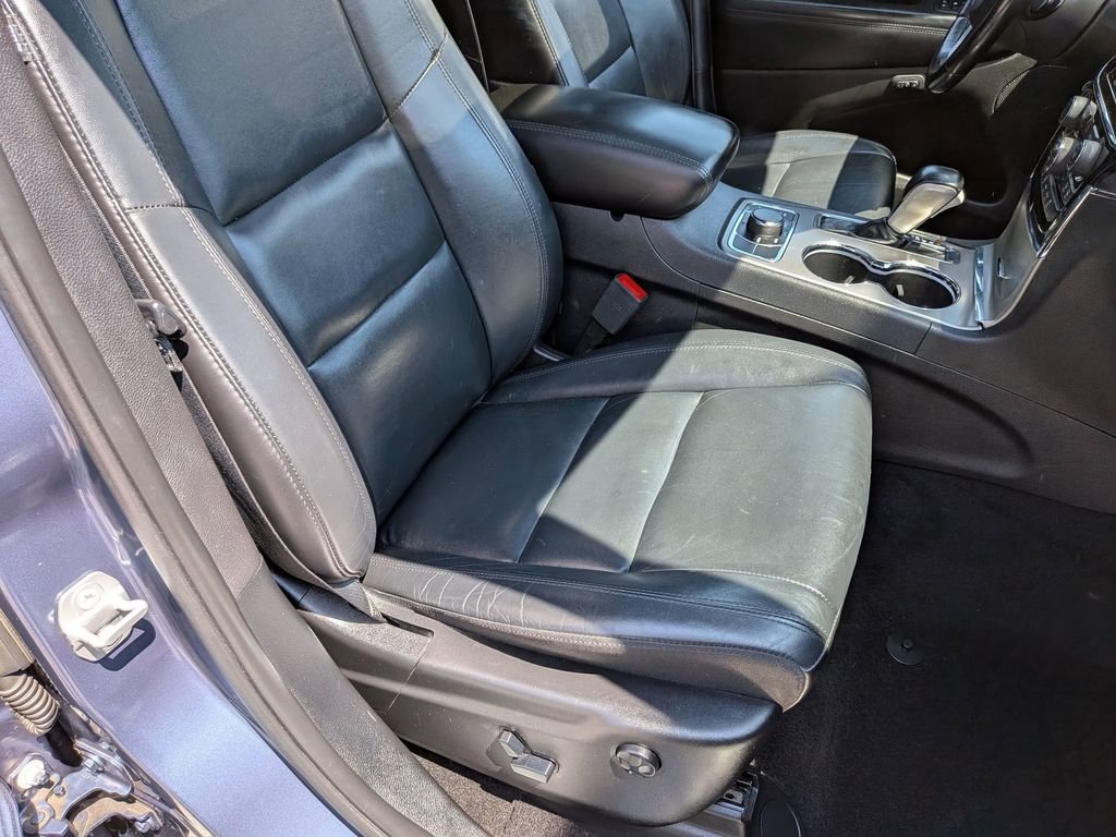 Used 2021 Blue Jeep Limited image 29