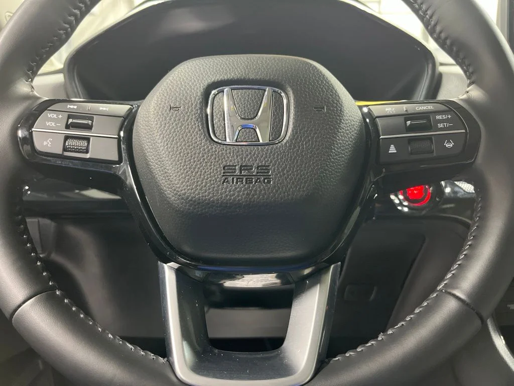 Used 2026 Meteorite Gray Metallic Honda EX-L image 16