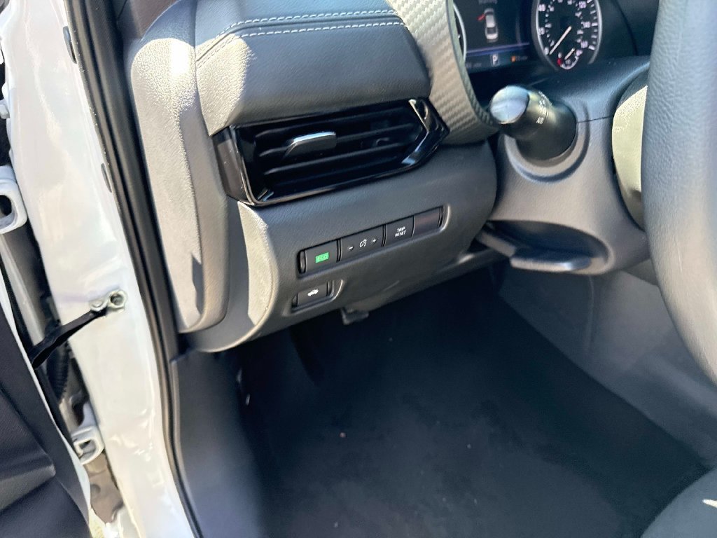 Used 2024 White Nissan SV image 20