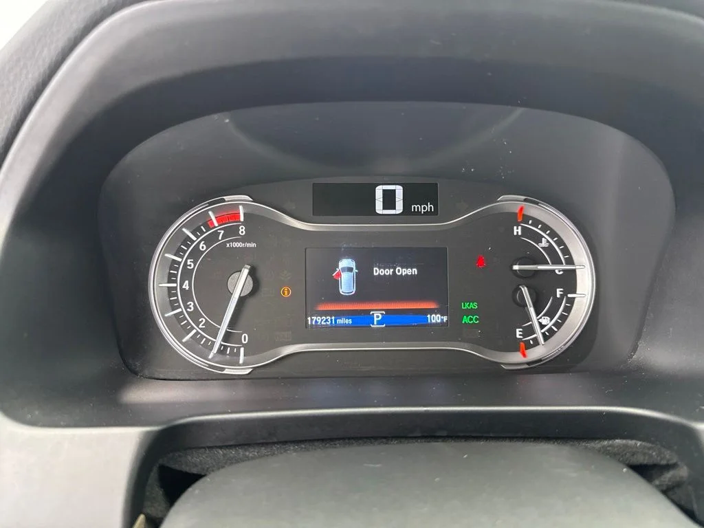 Used 2016 White Honda Touring image 27