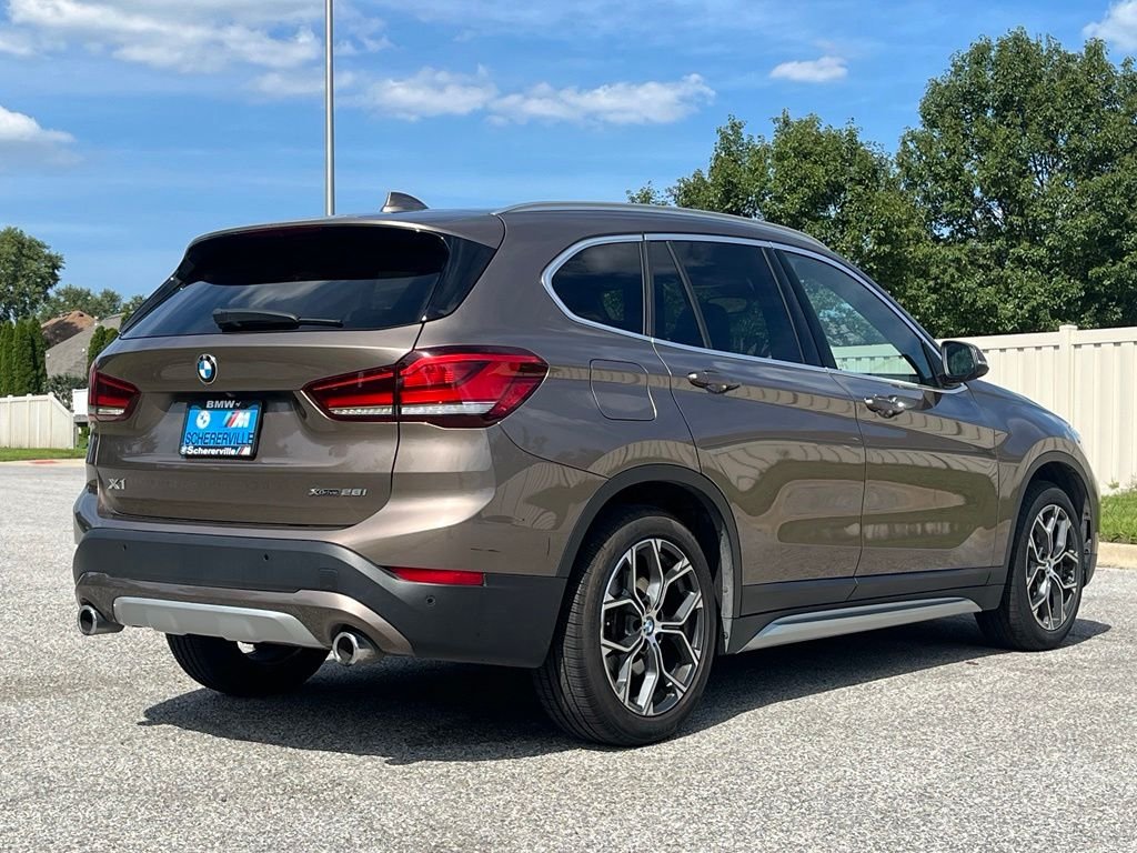 Used 2020 Beige BMW xDrive28i image 7