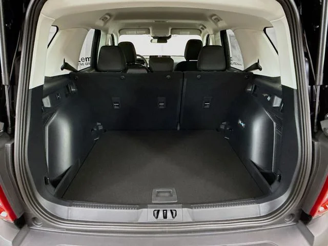 New 2026 Shadow Black Ford Big Bend® image 25