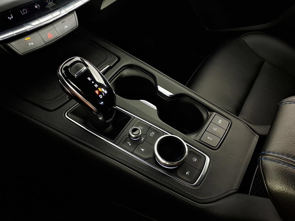Used 2025 Crystal White Tricoat Cadillac Sport image 21