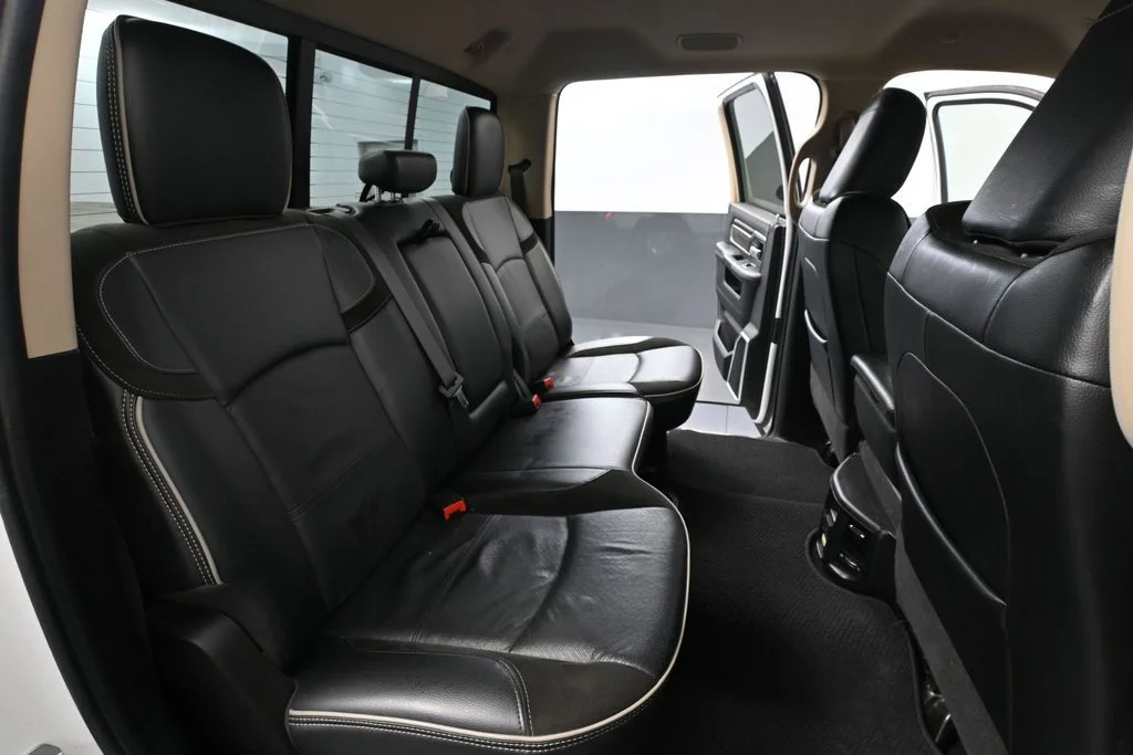 Used 2022 White Ram Laramie image 42