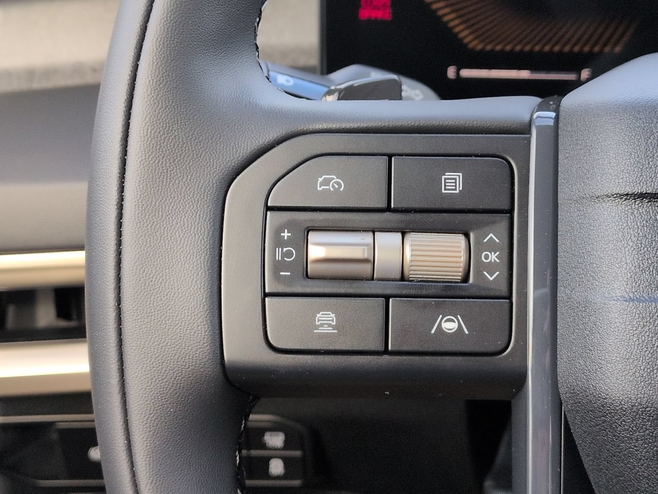 New 2027 Ebony Black Kia S image 27