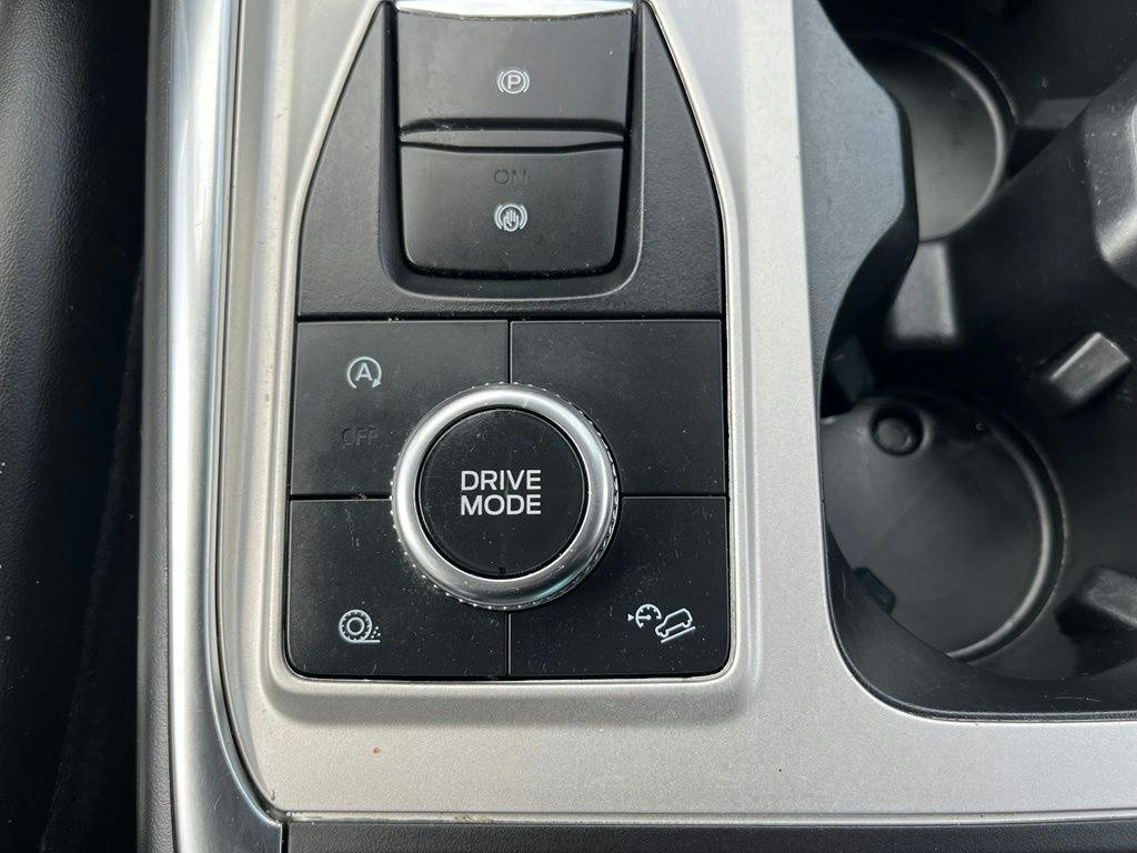 Used 2023 Gray Ford XLT image 14