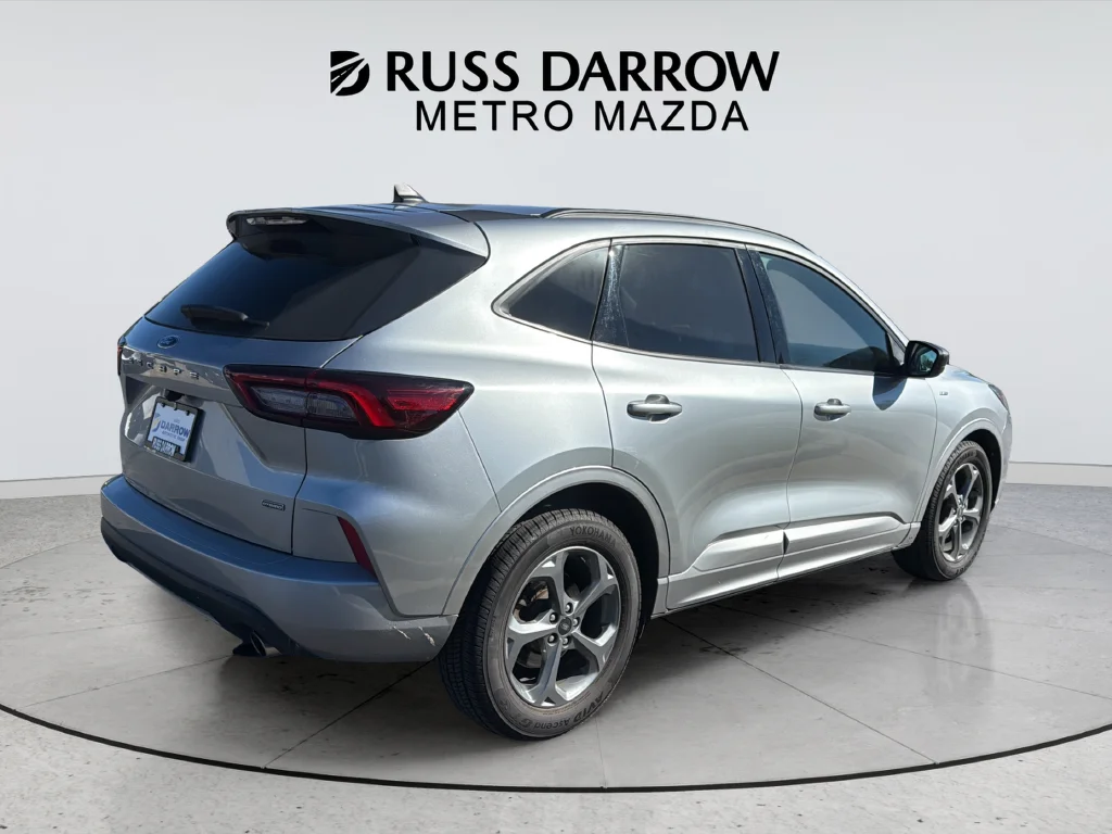 Used 2023 Silver Ford ST-Line image 5