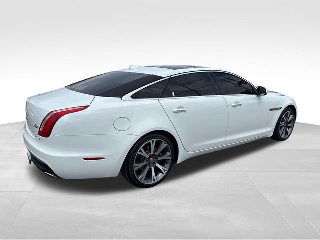 Used 2017 White Jaguar XJL Portfolio image 5
