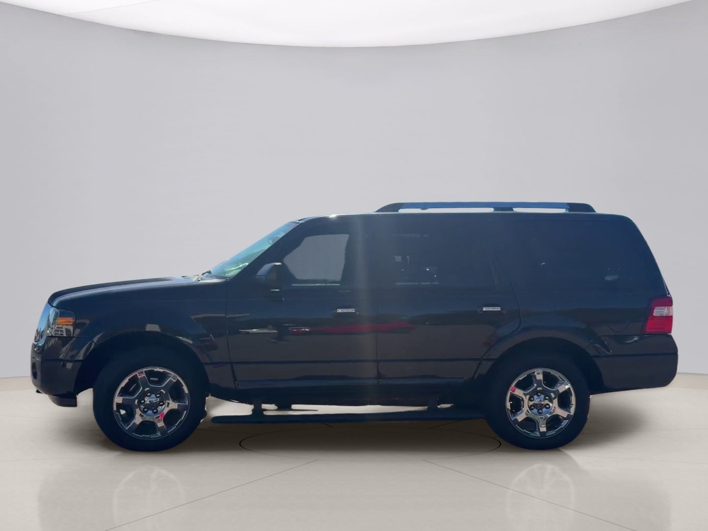 Used 2014 Black Ford  image 2