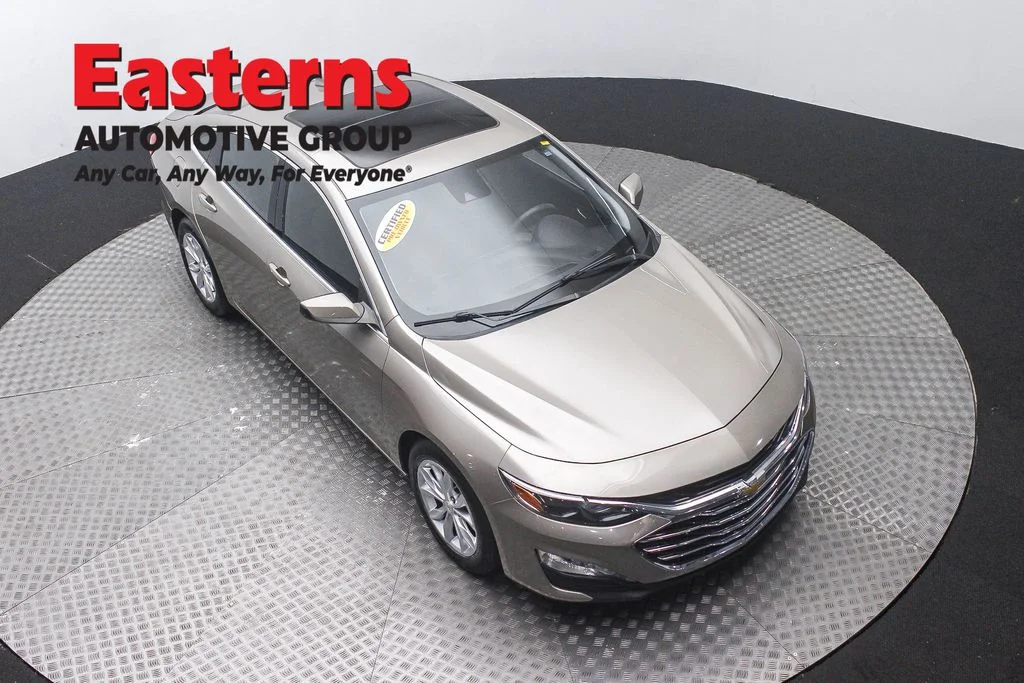 Used 2023 Gray Chevrolet LT image 3
