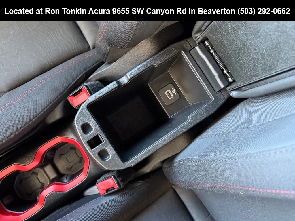 Used 2016 Black Jeep Trailhawk image 28