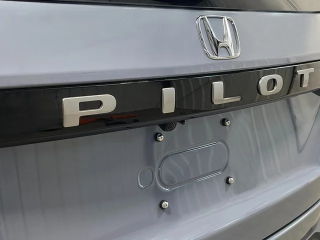 New 2026 Sonic Gray Pearl Honda EX-L image 7