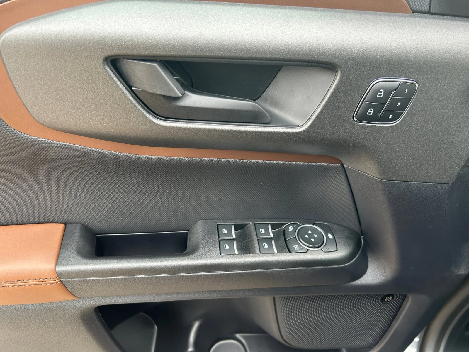 New 2026 Carbonized Grey Metallic Ford Outer Banks image 16