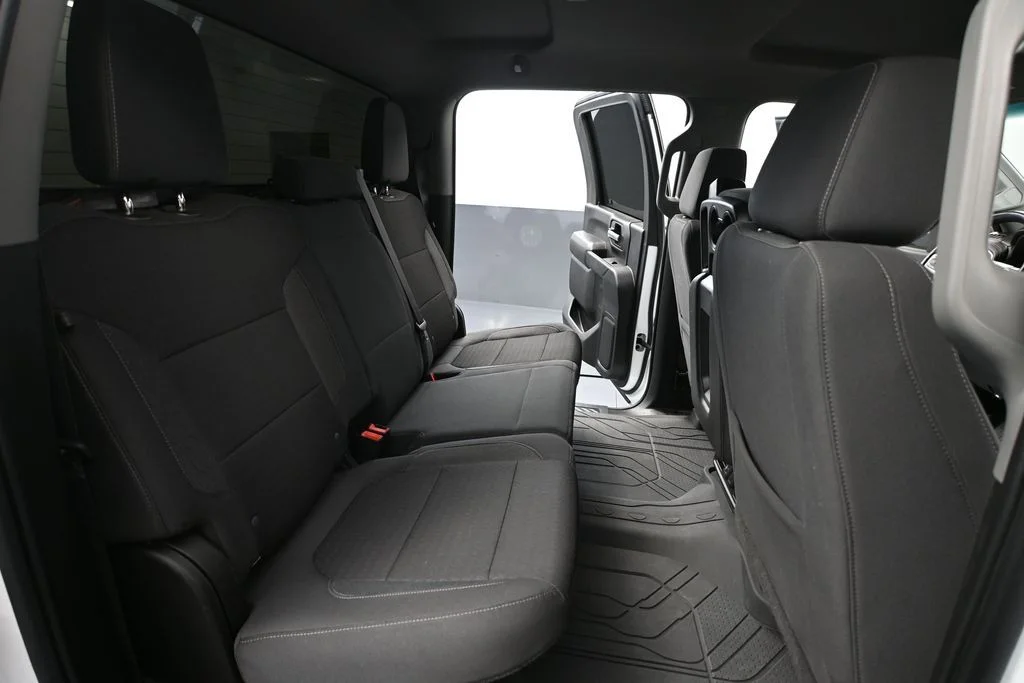Used 2022  Chevrolet LT image 45