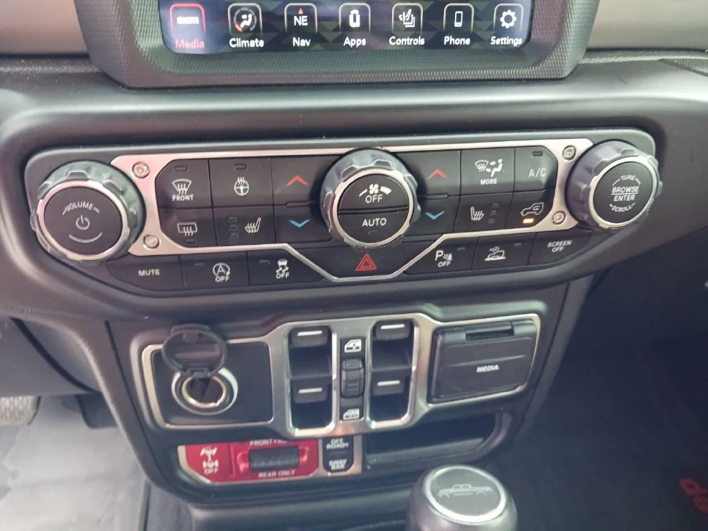Used 2020 Red Jeep Rubicon image 25