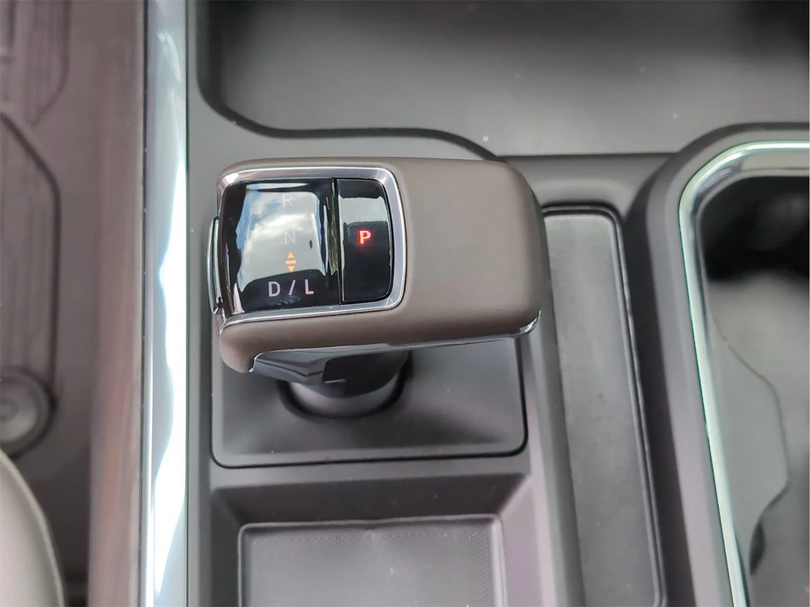 New 2026 Sterling Metallic GMC SLT image 10