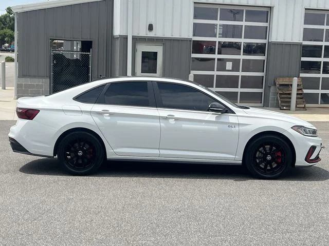 Used 2025 White Volkswagen 2.0T Autobahn image 14