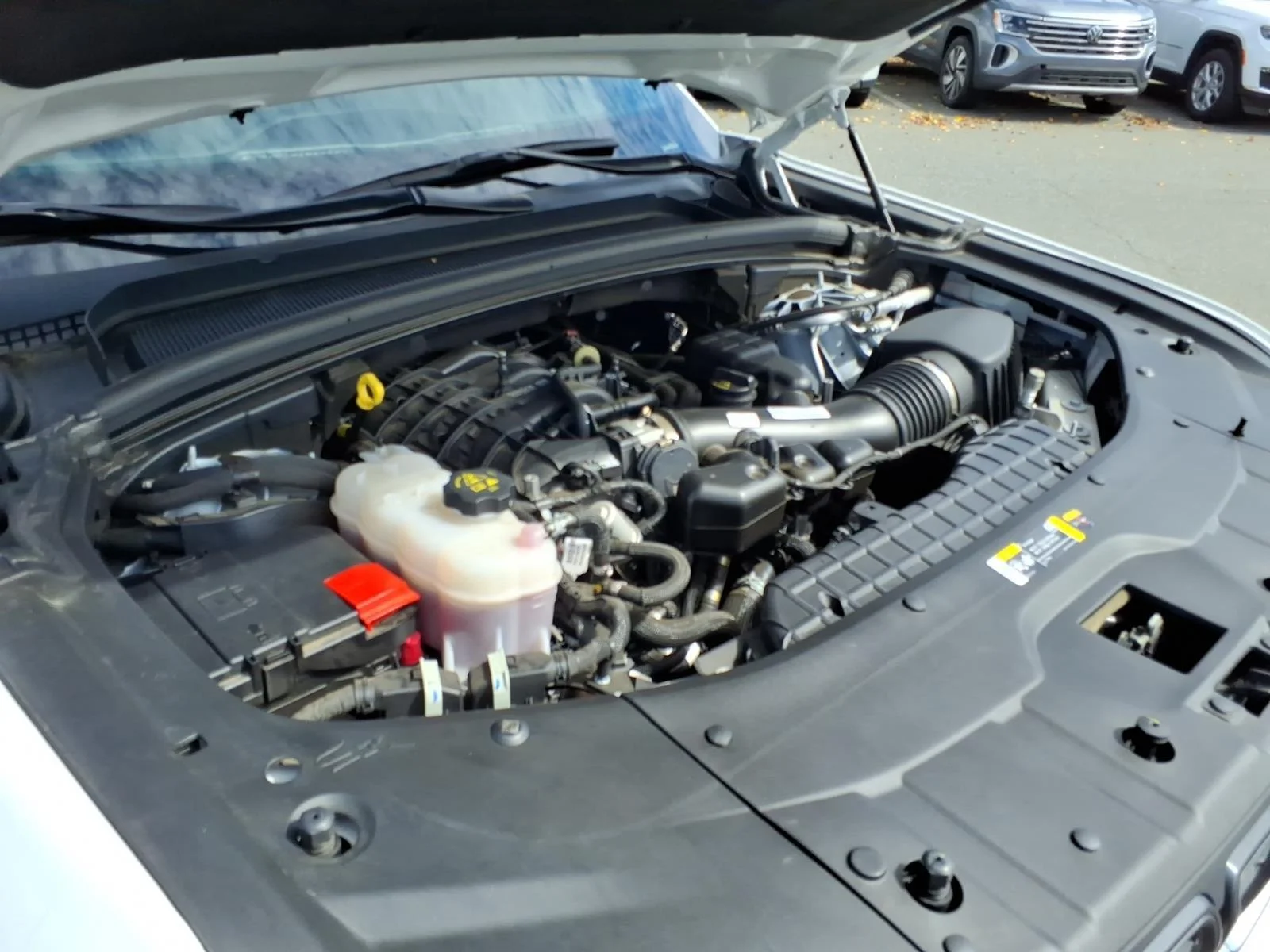 Used 2024 Bright White Clearcoat Jeep Laredo X image 29